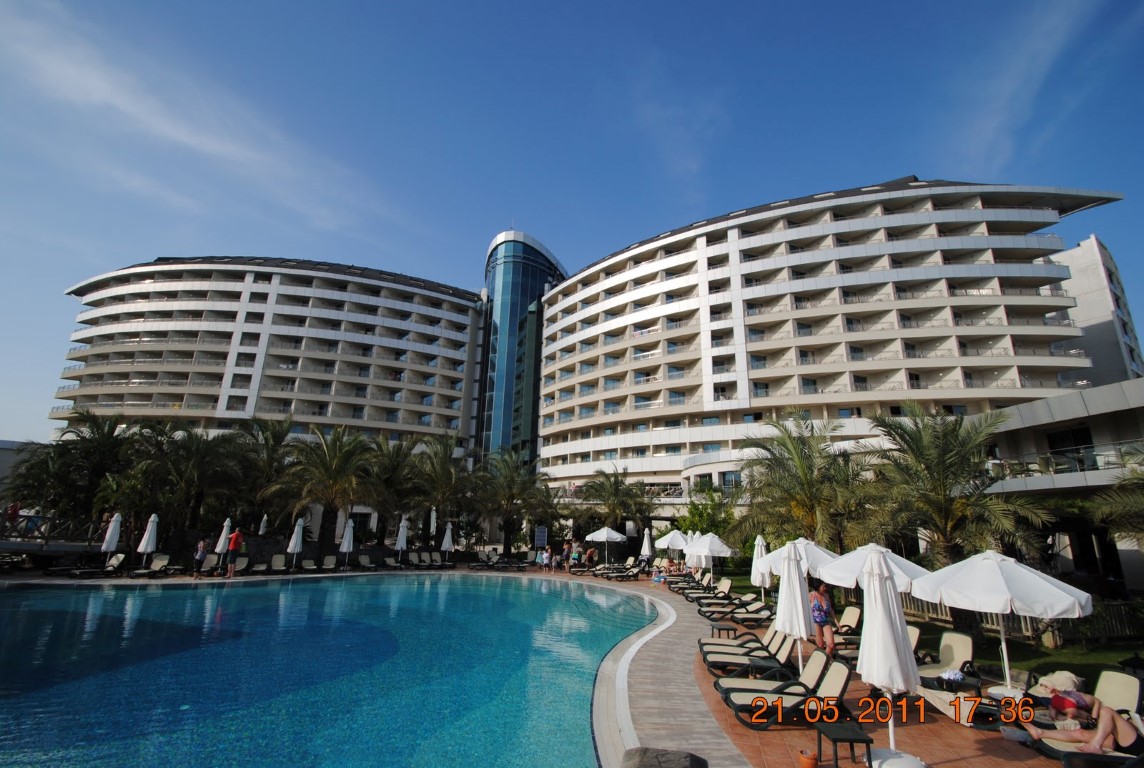 imagini hotel ROYAL WINGS LARA